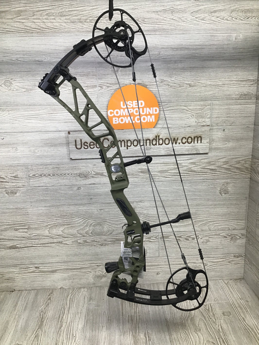 Elite Artus Right Hand Green 50-60# Bow