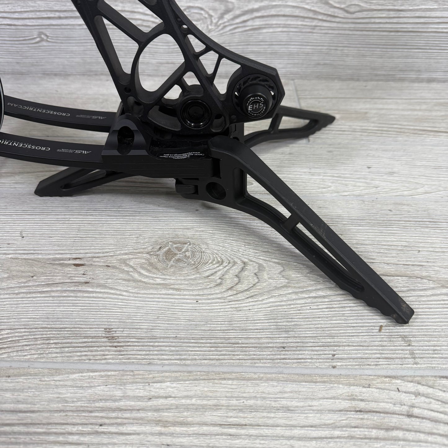 Used Mathews VXR 31.5 Black RH 30" 70lbs