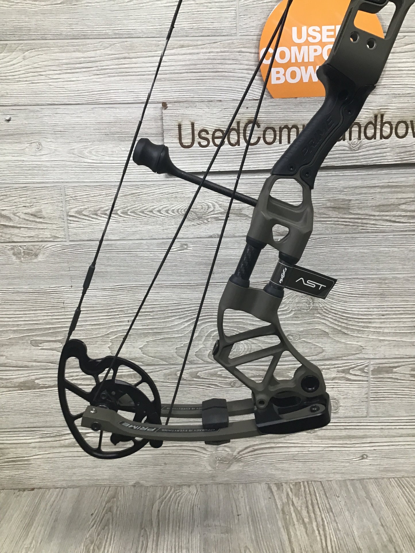 Prime Form 30 60-70# Right Hand Morel 27"