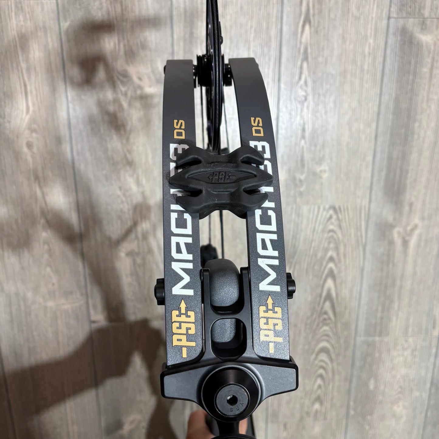 Used PSE Mach 33  DS FDS 80lb RH Charcoal