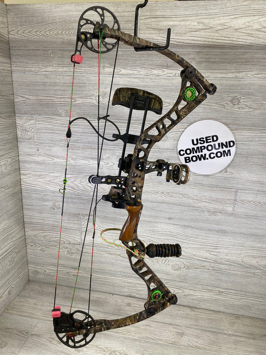 Used Mathews Reezen 7.0 Left Handed 70# 27.5"