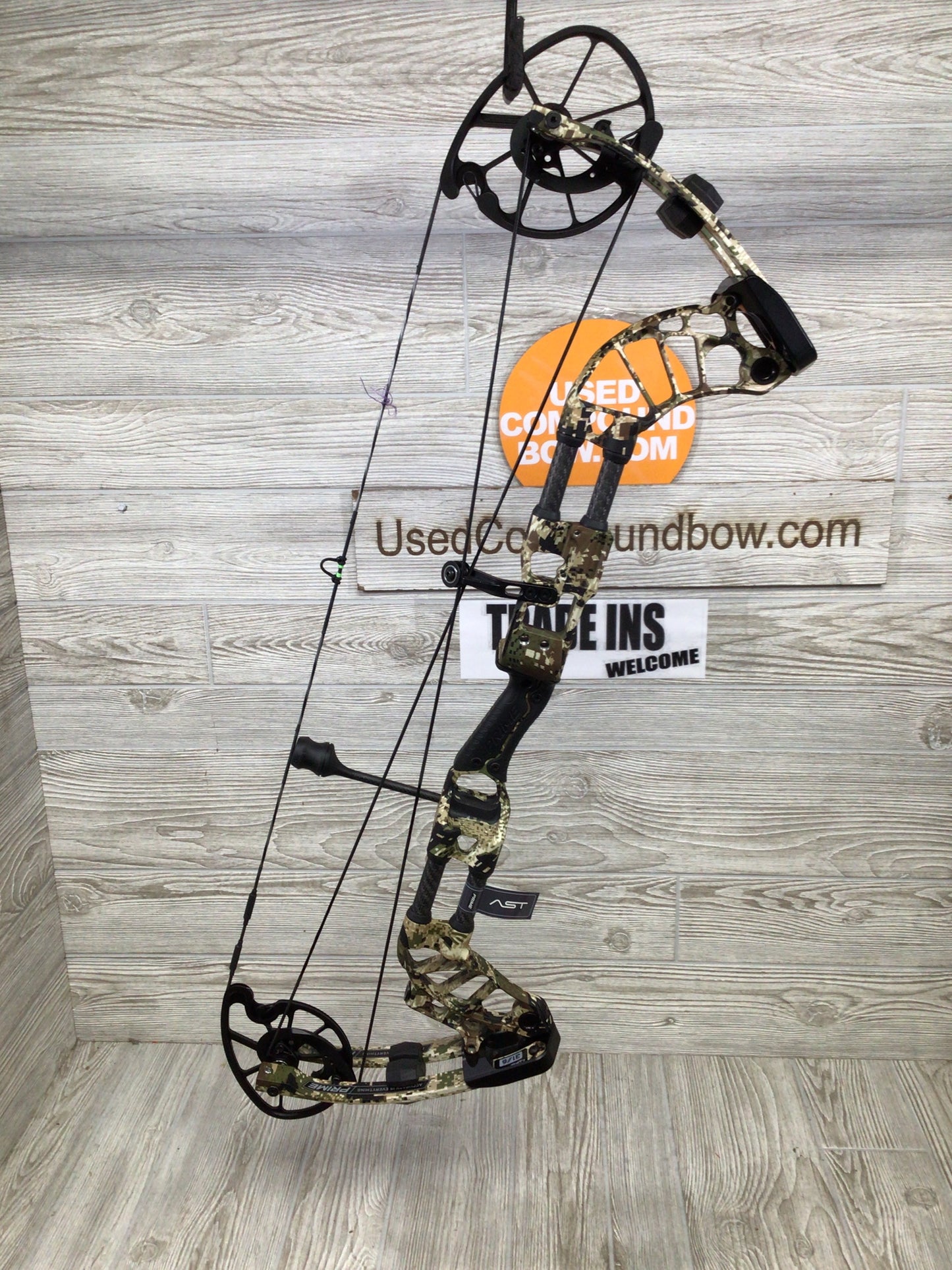 Prime Divide 31/6 60-70# Right Handed Subalpine