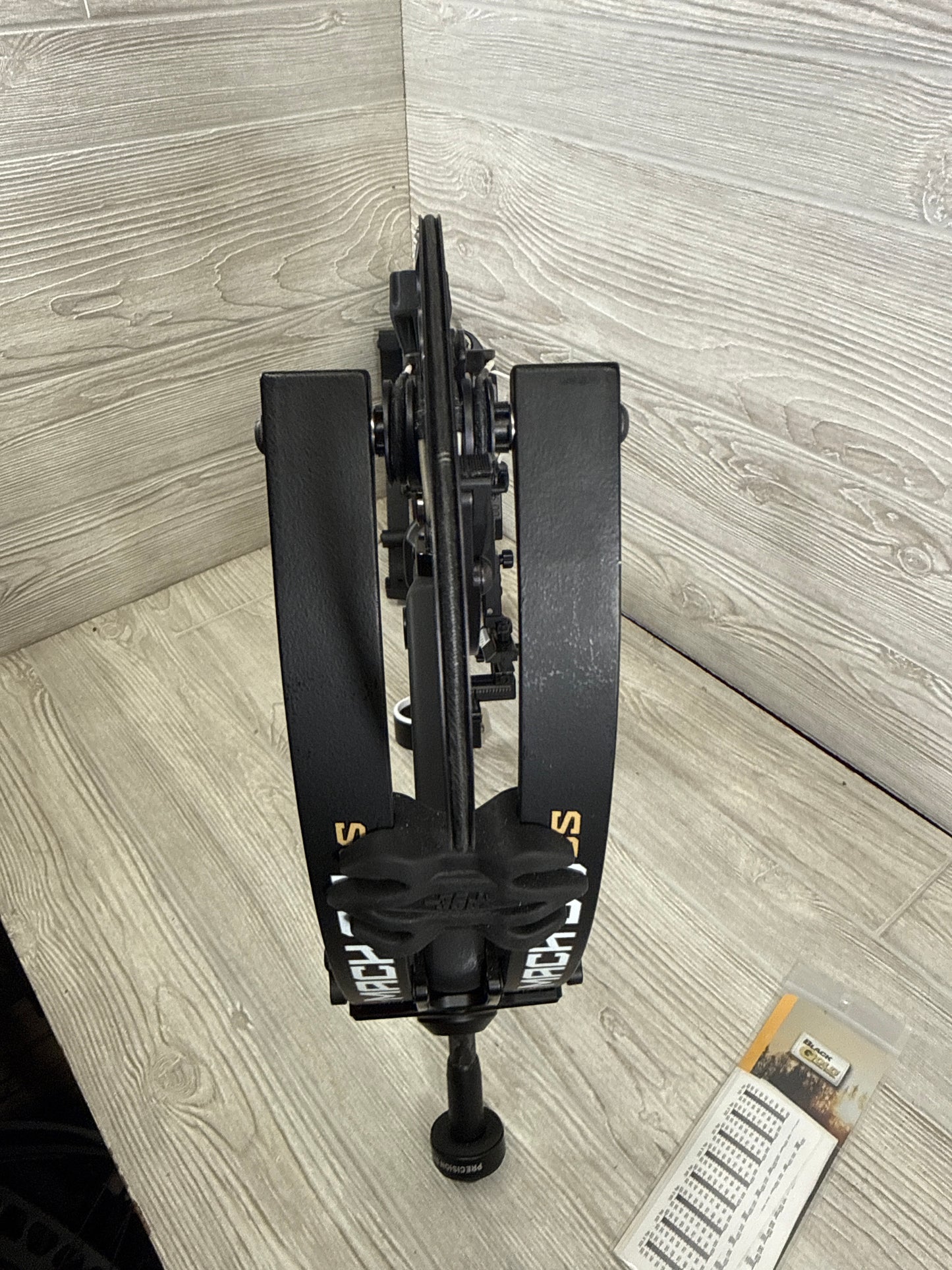Used PSE Mach 30 FDS Black Right Handed Package gas strings
