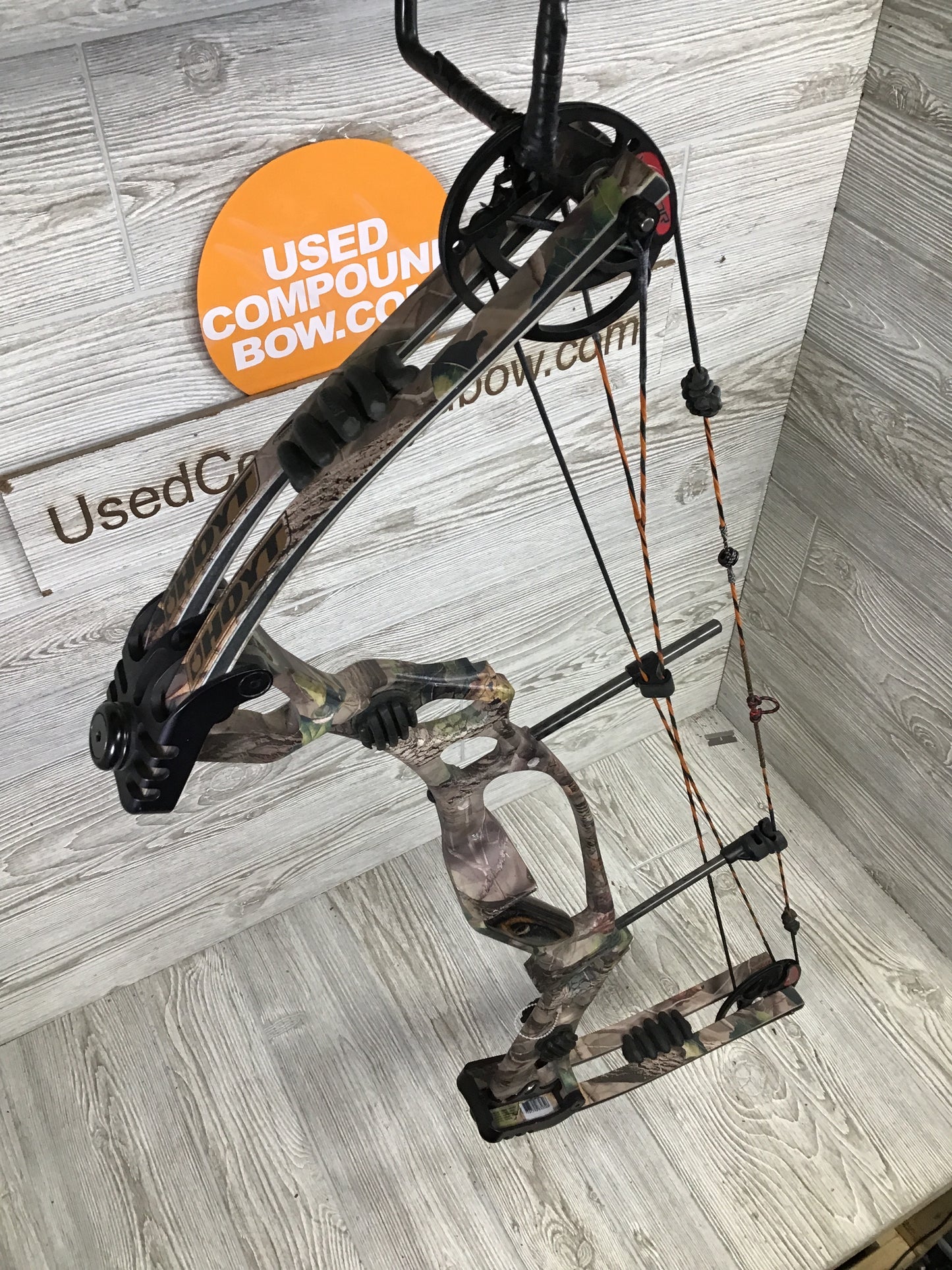 Used Hoyt Vectrix RIght Handed 27.5/70 Camo