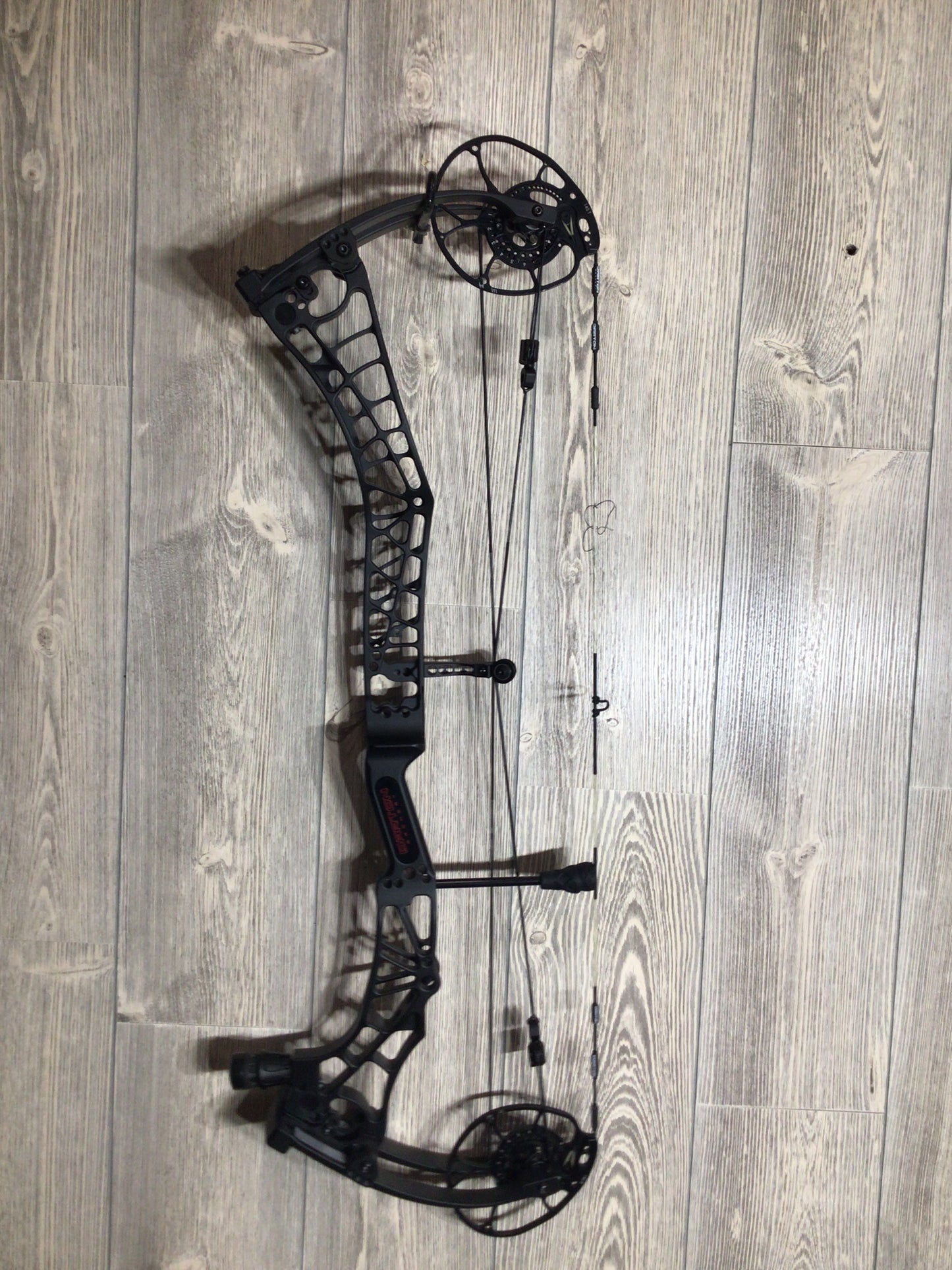 Darton Sequel 31 ST2 Right Handed 60-70 Black Bow
