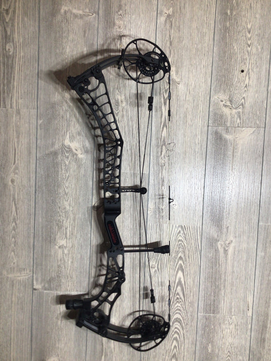 Darton Sequel 31 ST2 Right Handed 60-70 Black Bow
