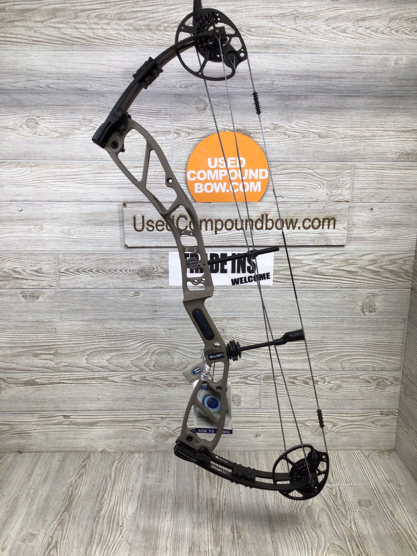 Elite Basin Right Handed Sienna Brown 20-70lbs