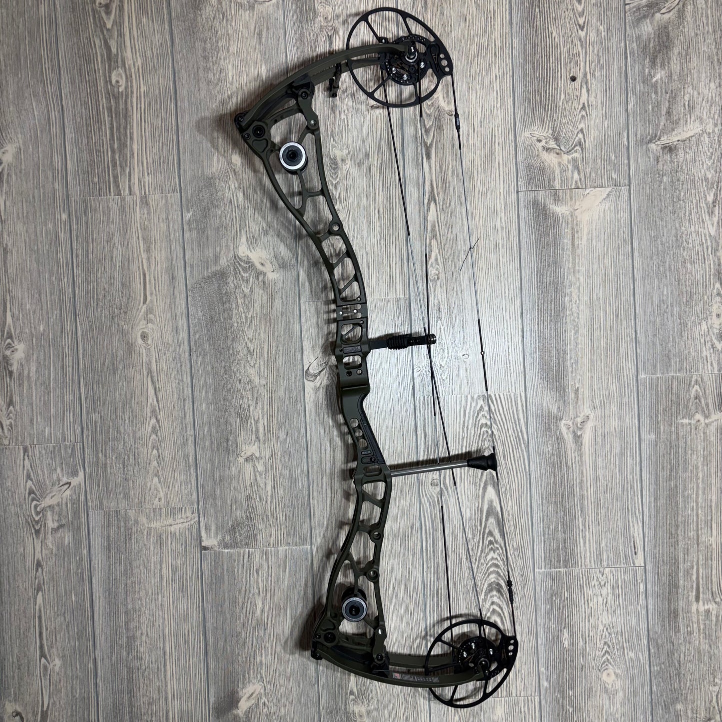 Bowtech Proven 34 LD RH OD Green 70#