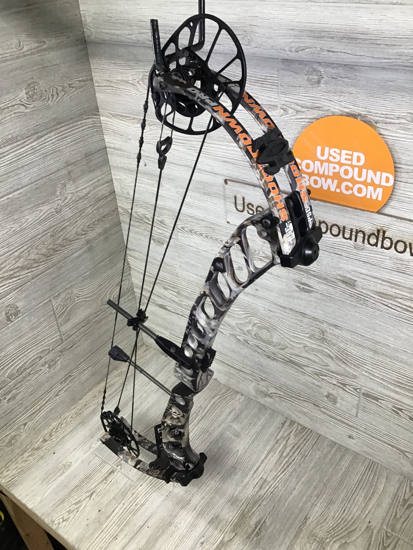 NEW IN BOX W/Warranty PSE Shootdown Pro E2 60# RH Kryptek Skyfall