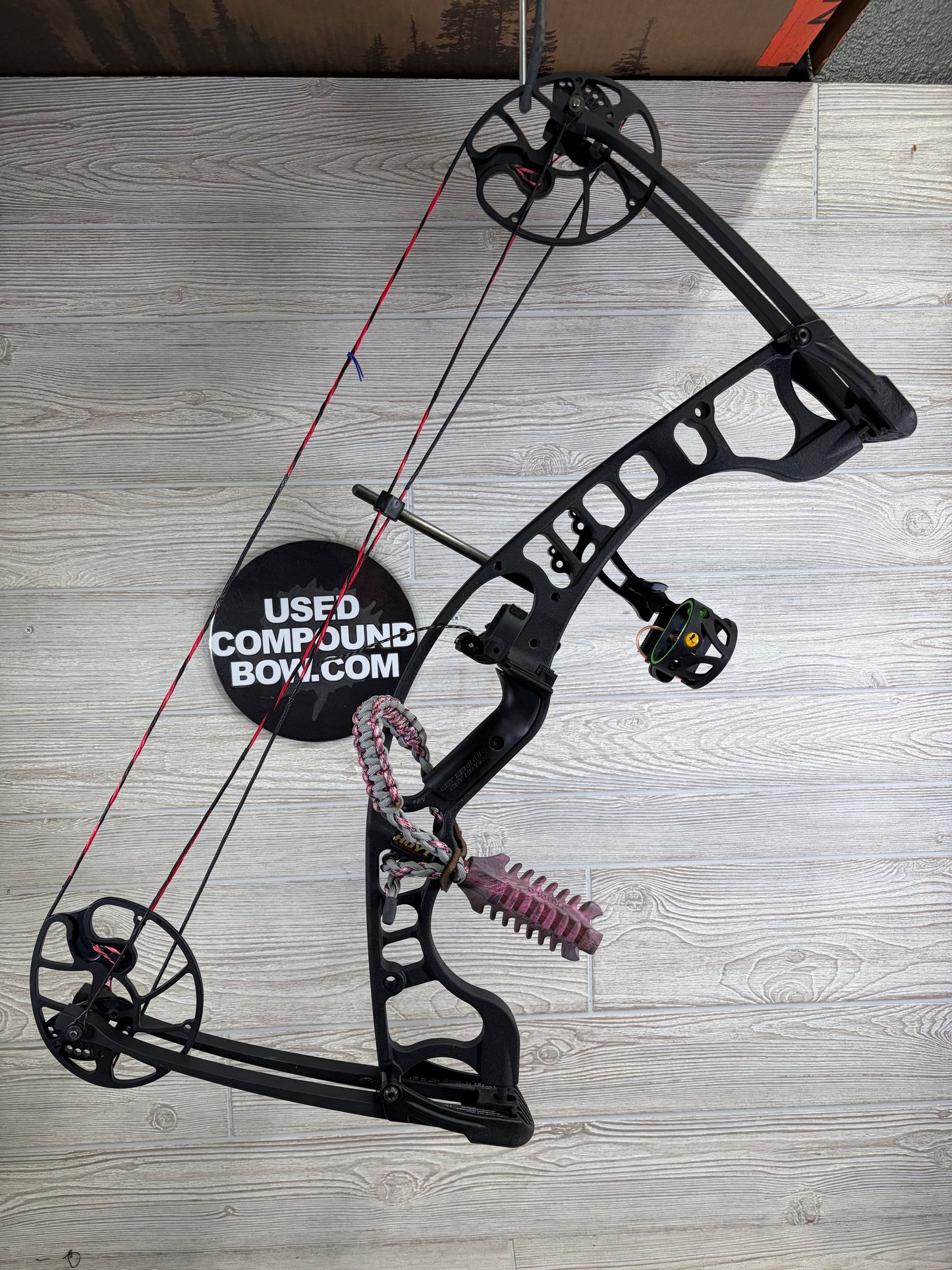 Used Hoyt Ignite Left Hand Package
