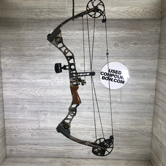 Mathews Outback 27" 60lb Right Handed Bow package