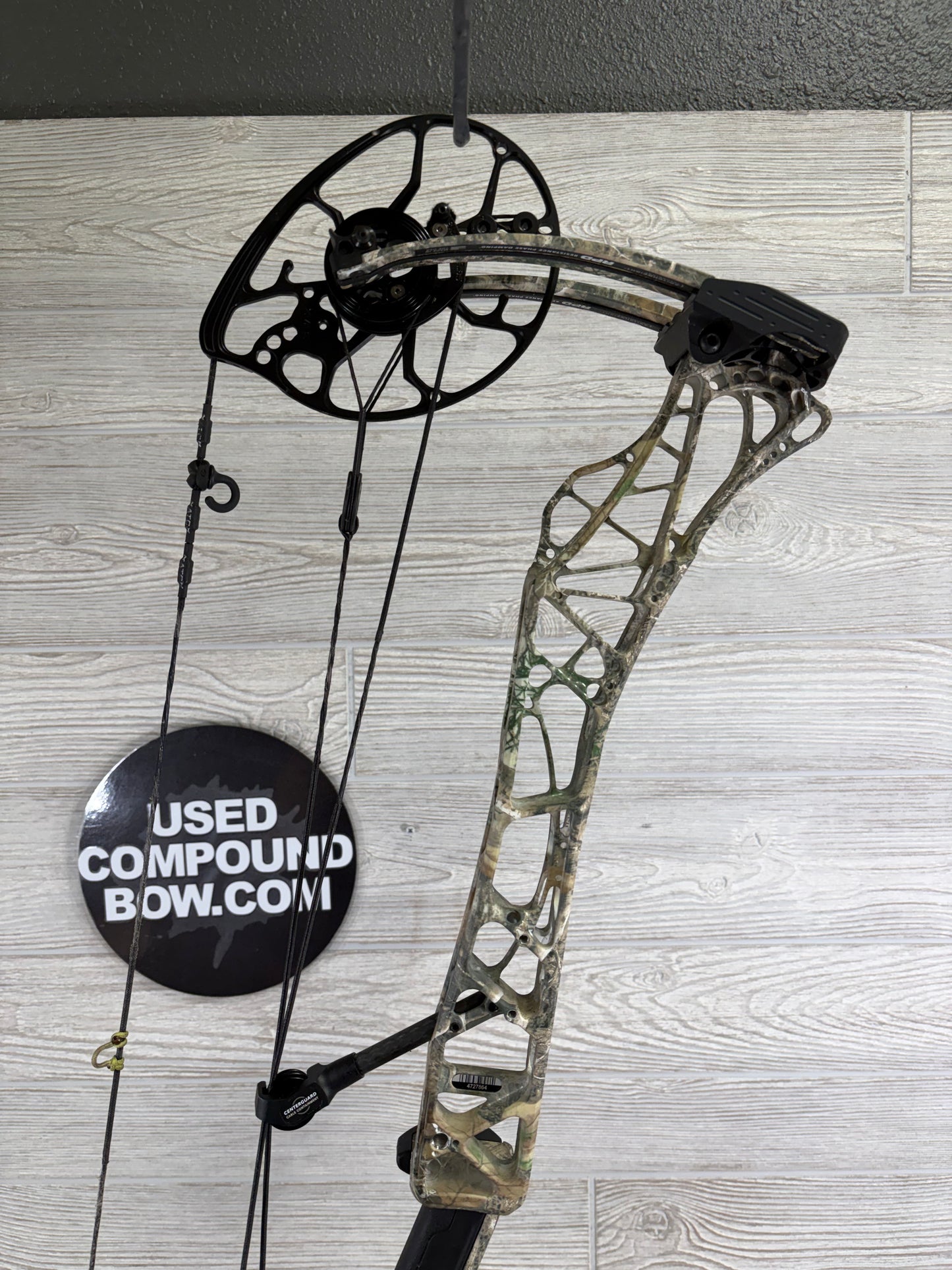Used Mathews Lift 29.5 Right Handed RealTree Camo