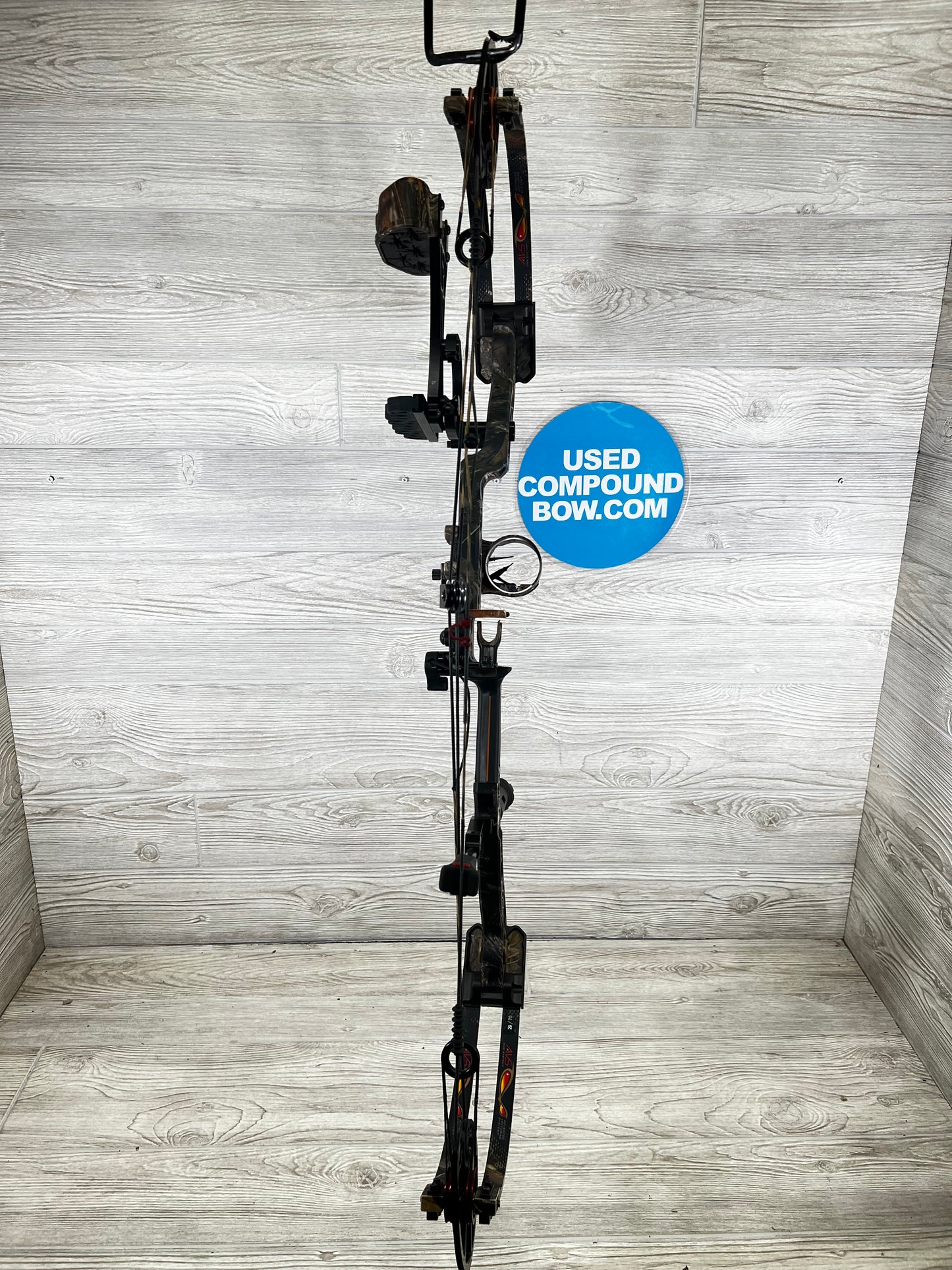 Used Mathews "McPherson Series" Monster 6.0 LH hunt package 70# 29"