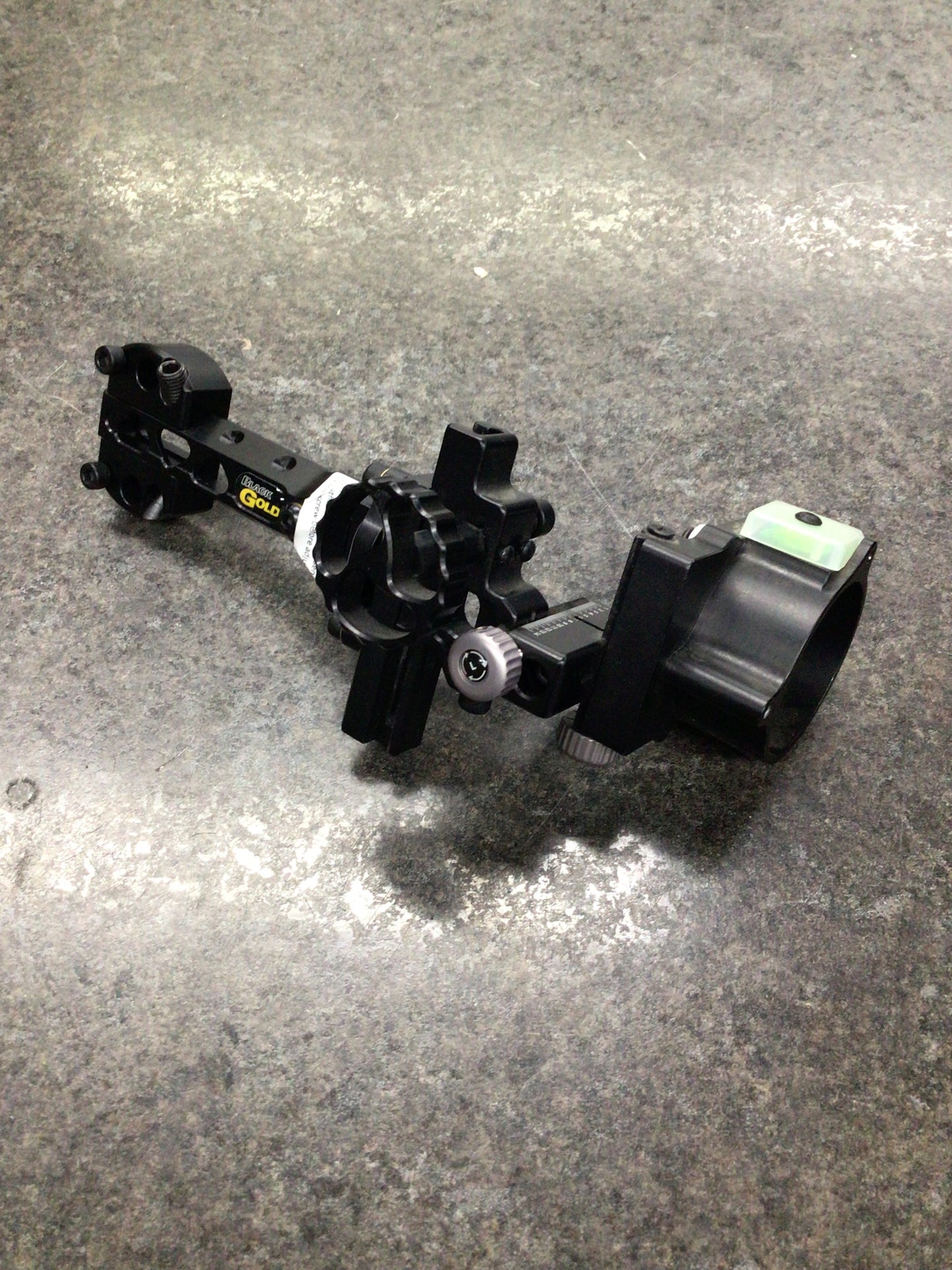 Used Black Gold Dual Trac 2 Pin Dovetail RH