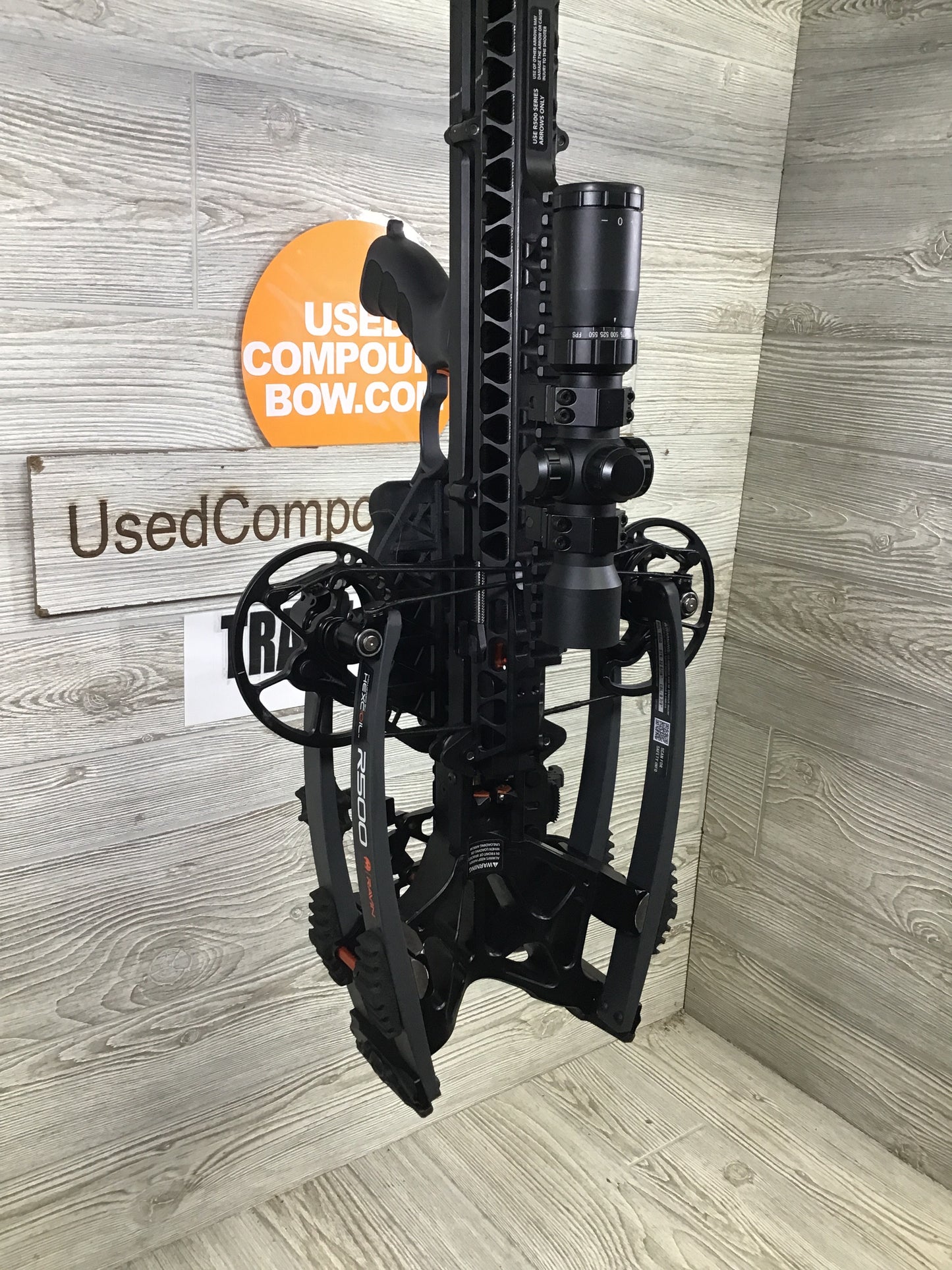 Used Ravin R500 Black Crossbow Package