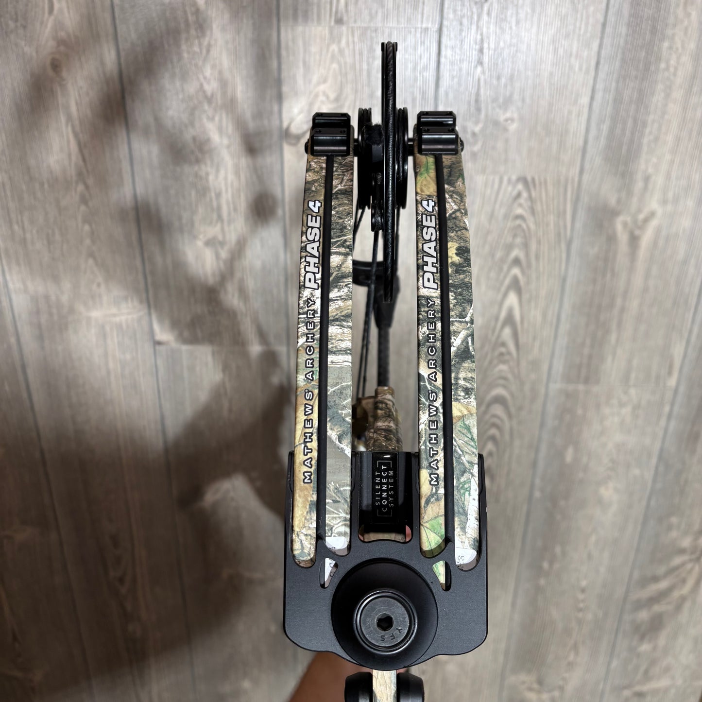 Used Mathews Phase4 29 LH Realtree