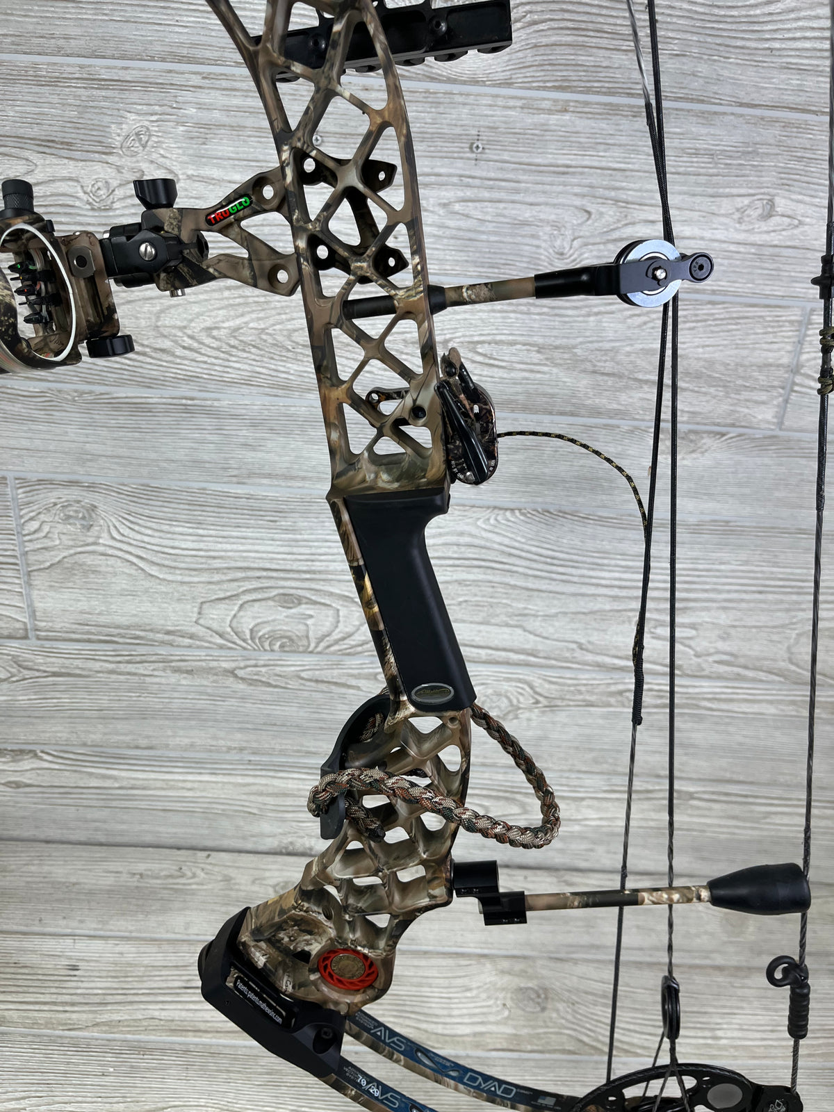 Used Mathews Chill R Lost Camo RH Package