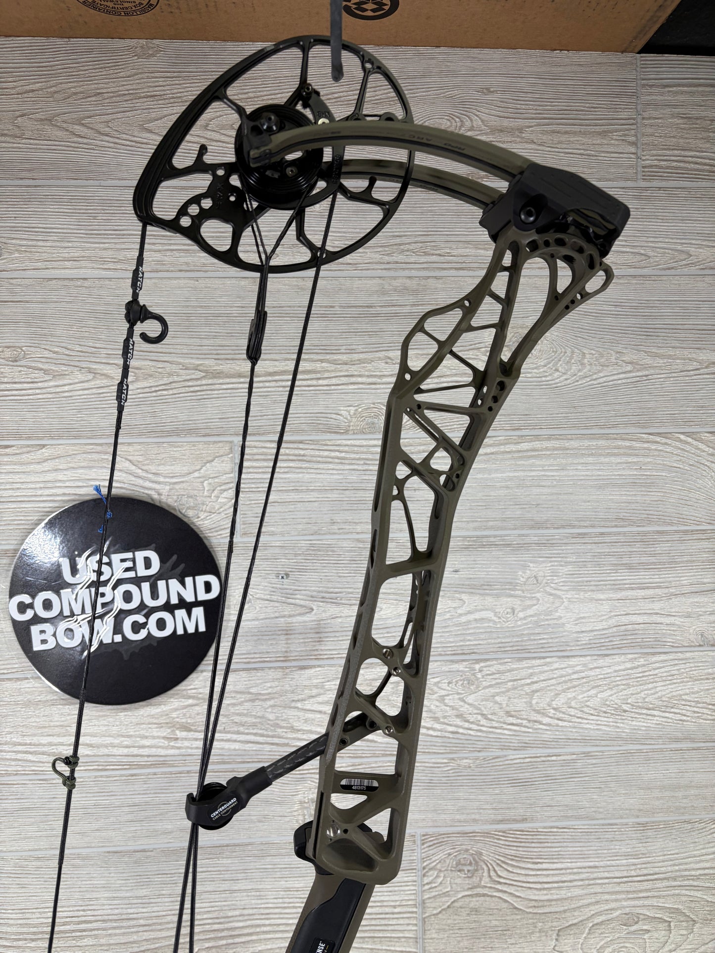Used Mathews Lift X 29.5 Right Hand Ambush Green