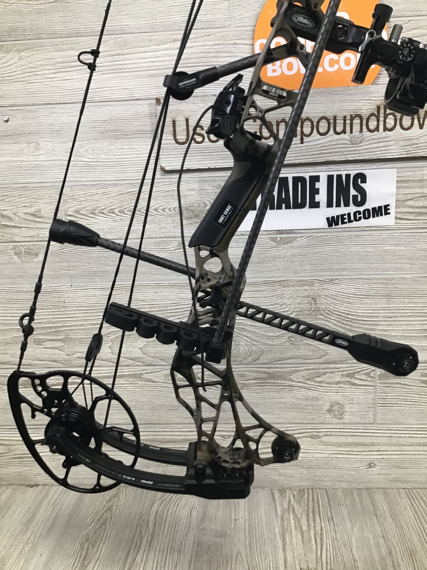 Used Mathews Lift X 29.5 Right Hand Bottomlands riser/Black limbs 28.5/65# LOADED Package