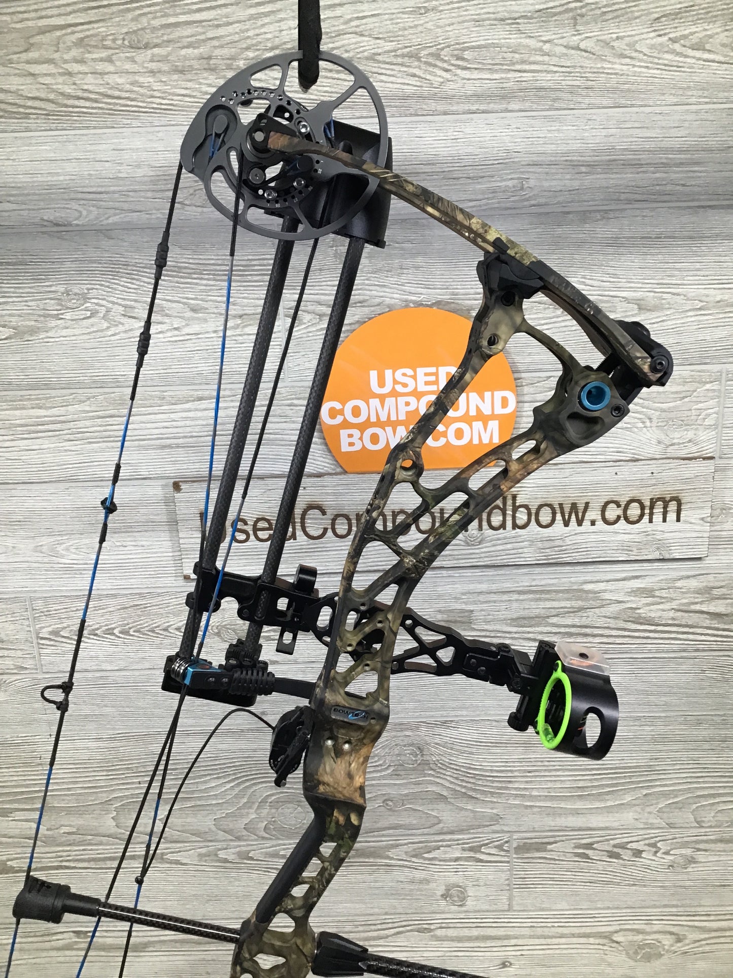 Bowtech EVA SHOCKEY GEN 2 50lb Left Handed Mossy Oak Package