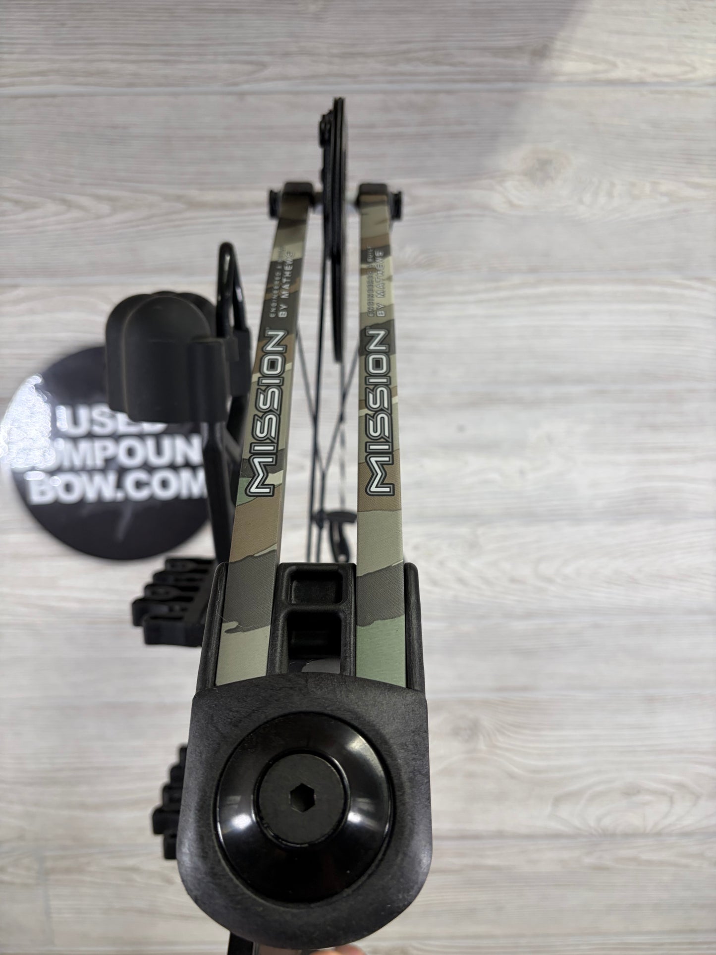 Used Mission Hammr RH Camo Bow Pkg