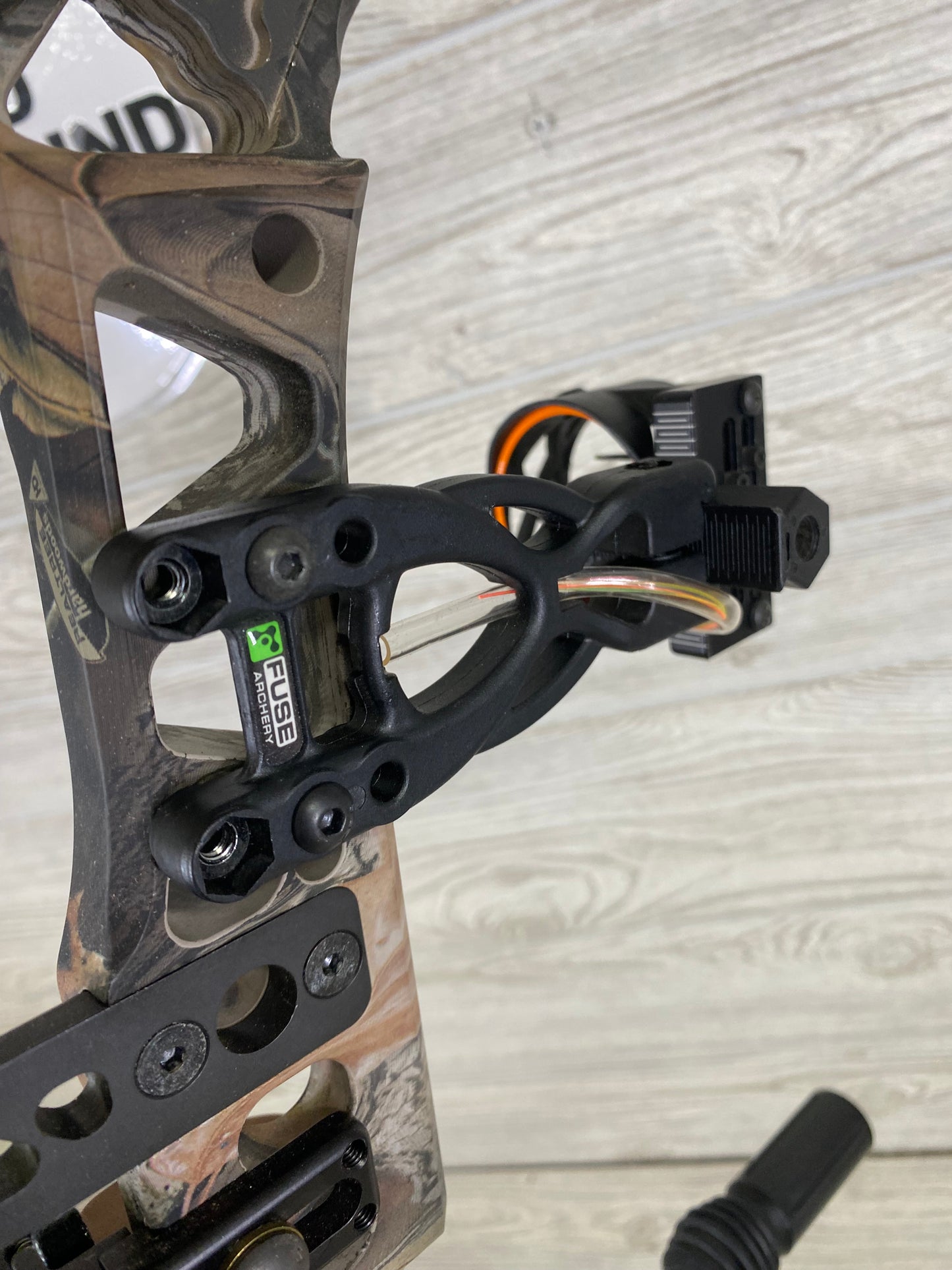 Mathews Outback 29" 70lb Right Handed Bow package