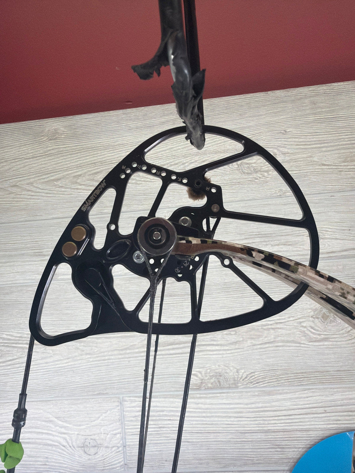 Used Bowtech Realm SR6 29.5 70lb Left Hand Subalpine Bow