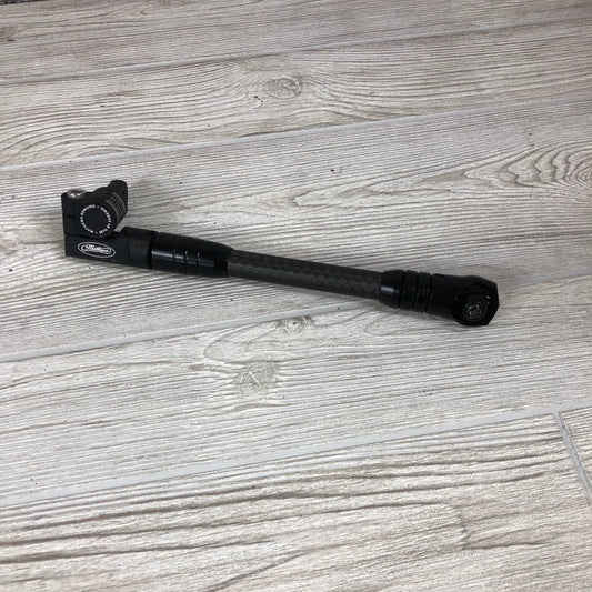 Mathews Flatline Stabilizer 8" black with mathews adjustable V-bar