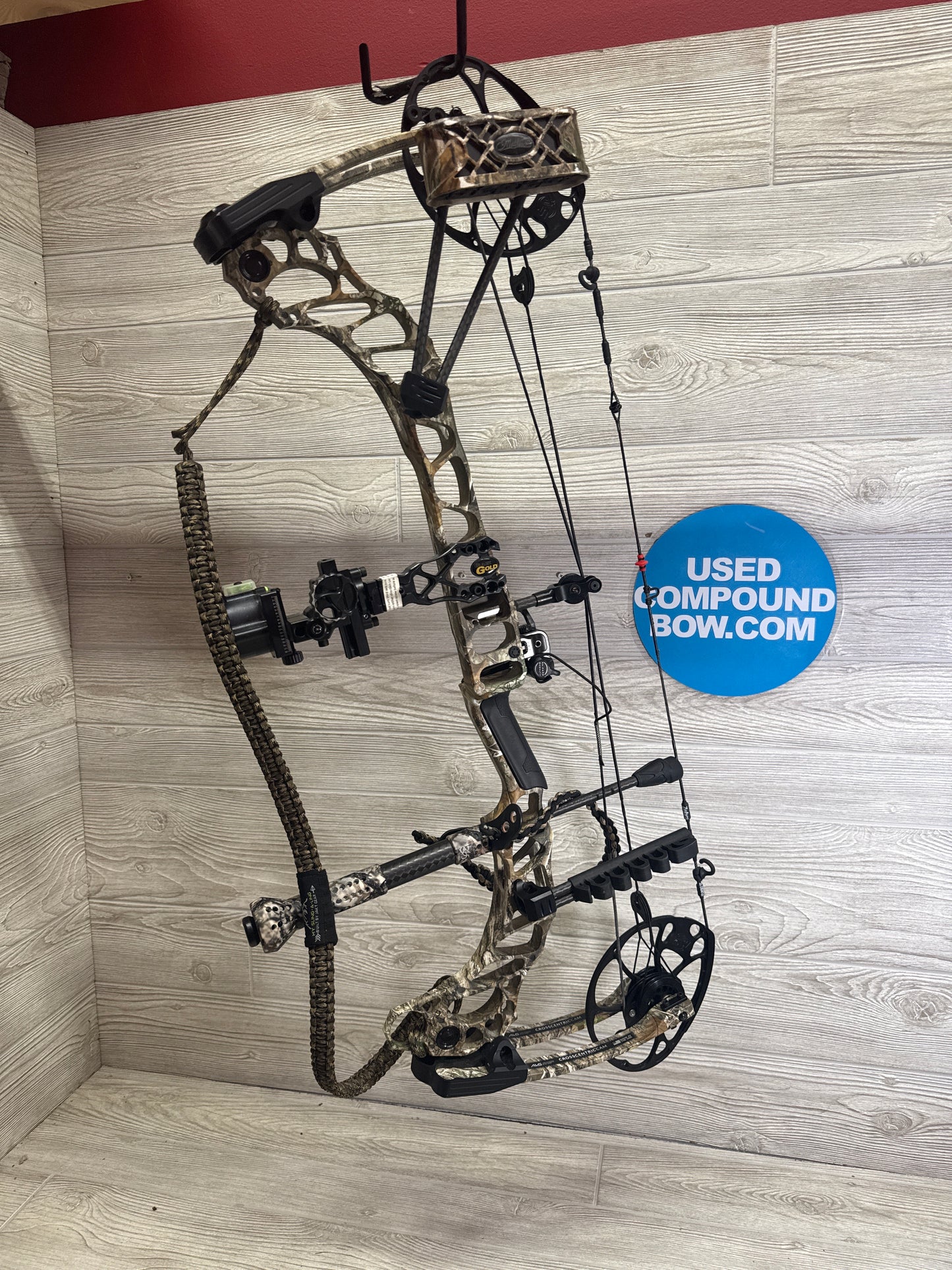Used Mathews Vertix 30.5" 70lb Left Hand Realtree Edge LOADED Bow Pkg