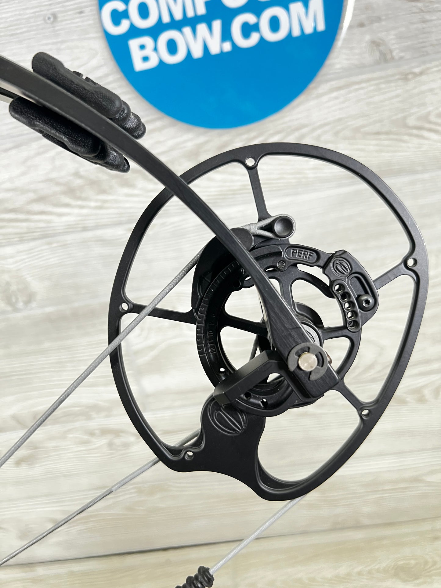 Elite Ethos First Lite Specter Right Handed 60-70#