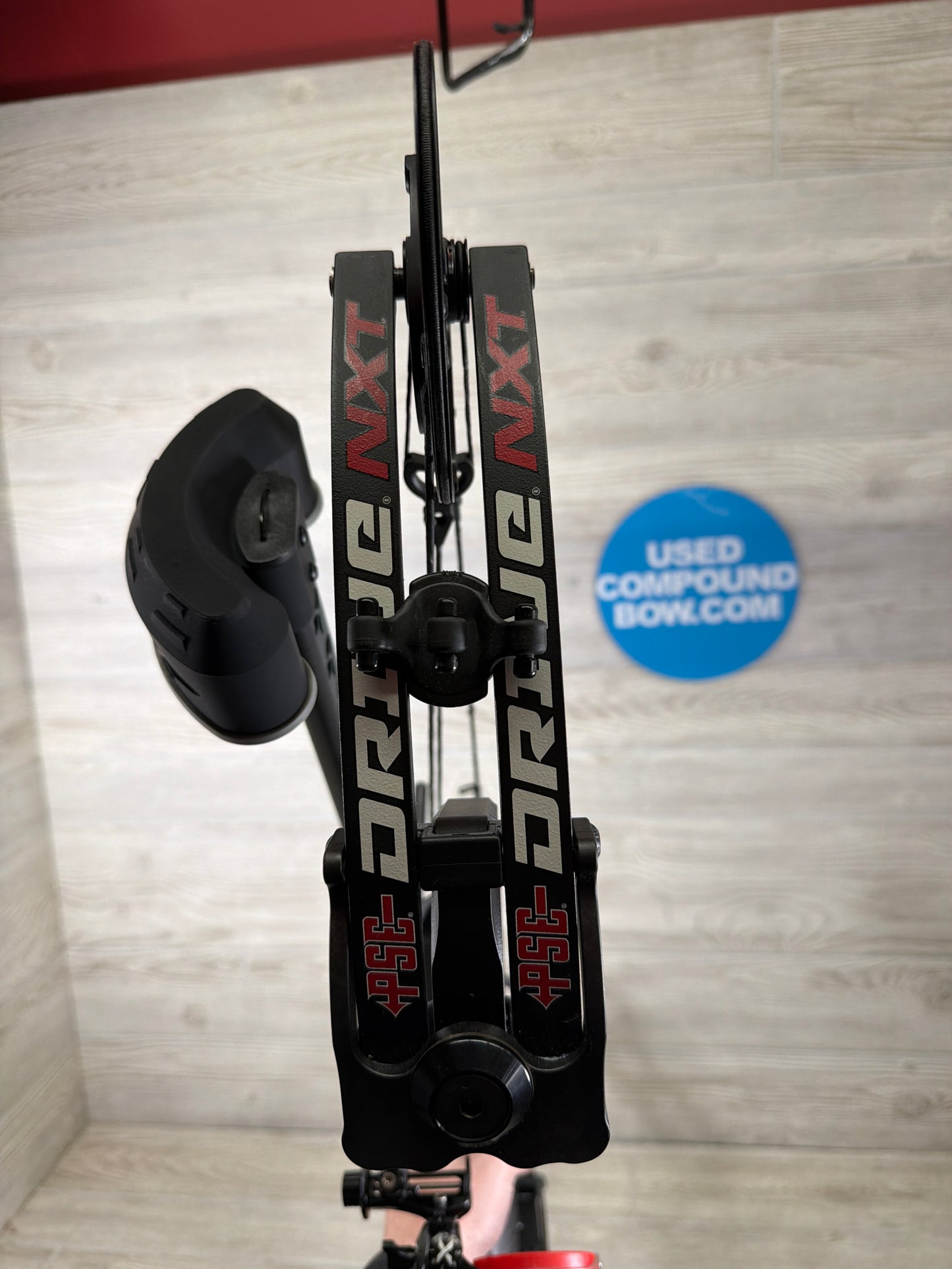 Used PSE Drive NXT 29.5" 70lb Black Right hand Bow Pkg