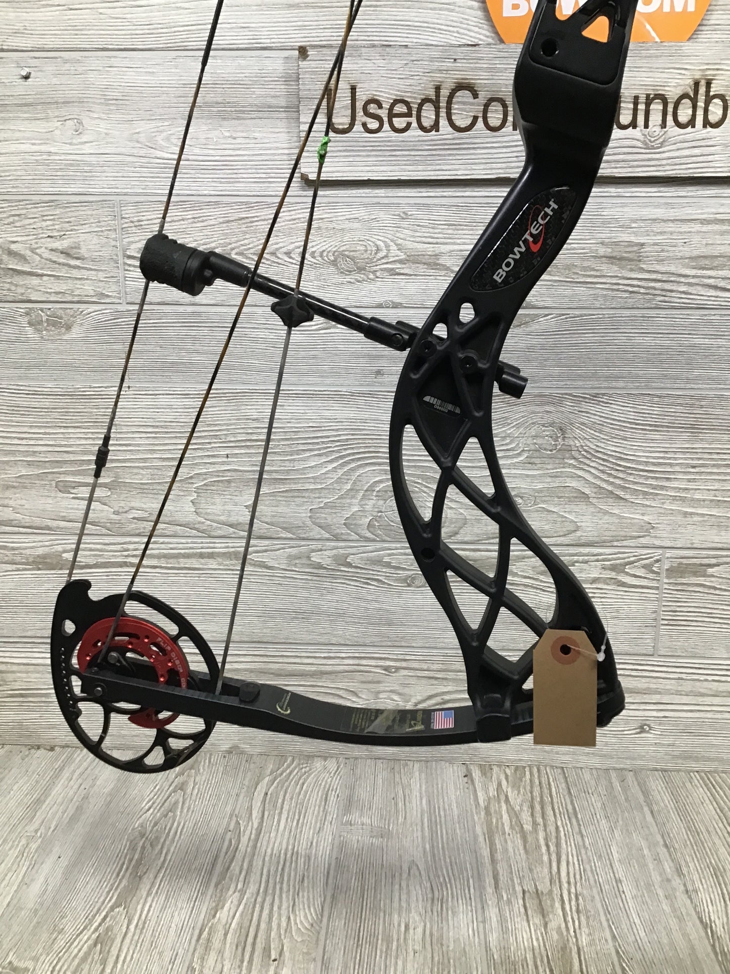 Bowtech Carbon Icon Right Handed 60-70# Black