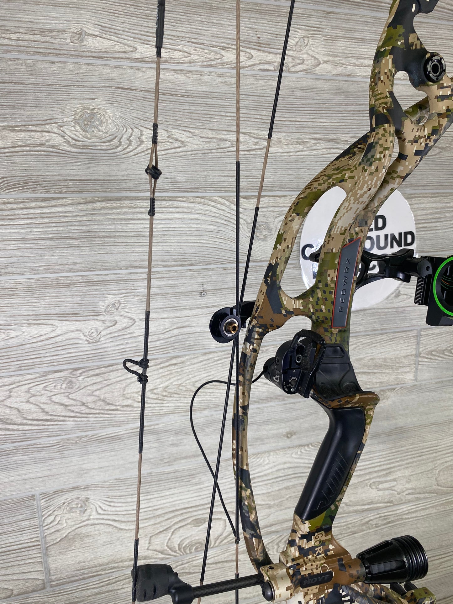 Hoyt RX-5 Sitka Subalpine 60-70# 25-30 Left hand PKG