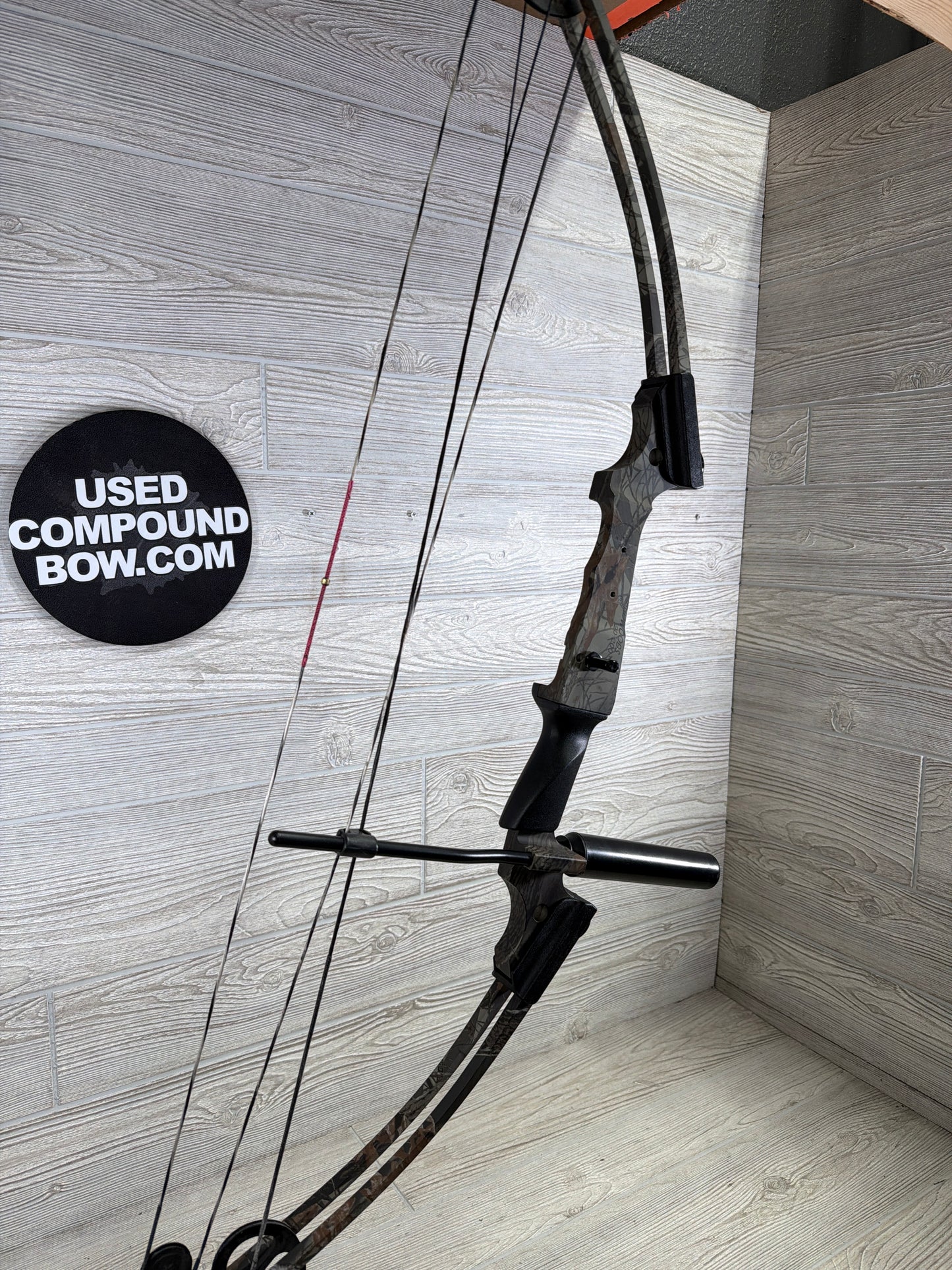 Genesis RH Camo W/ Stabilizer