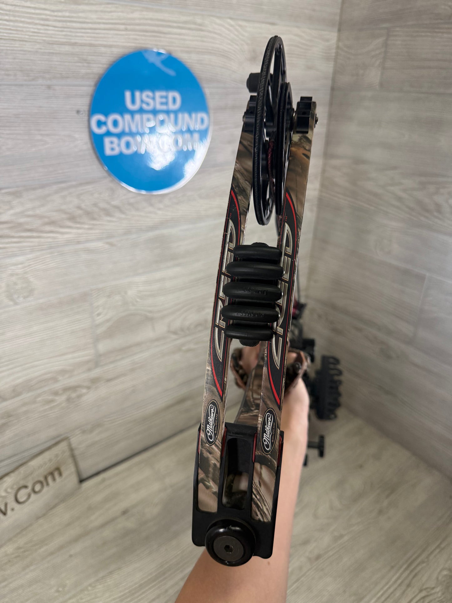 Used Mathews Creed 28.5/70# RH Bow Package