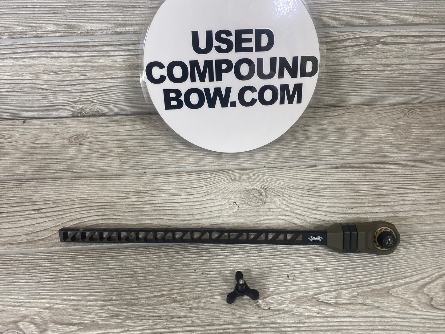 Used Mathews 12" Bridge-Lock Stabilizer Ambush Green