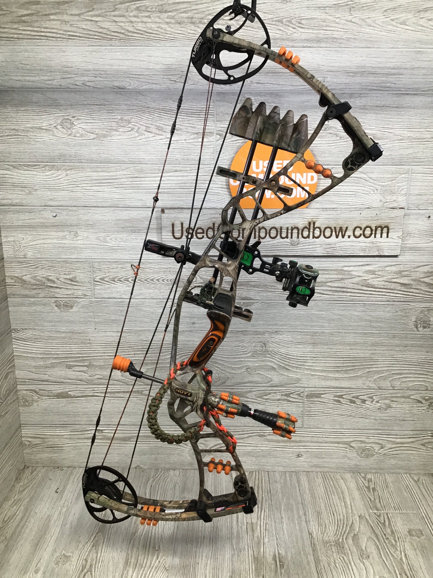 Used Hoyt Nitrum Turbo Left Handed 55-65# 30" PKG
