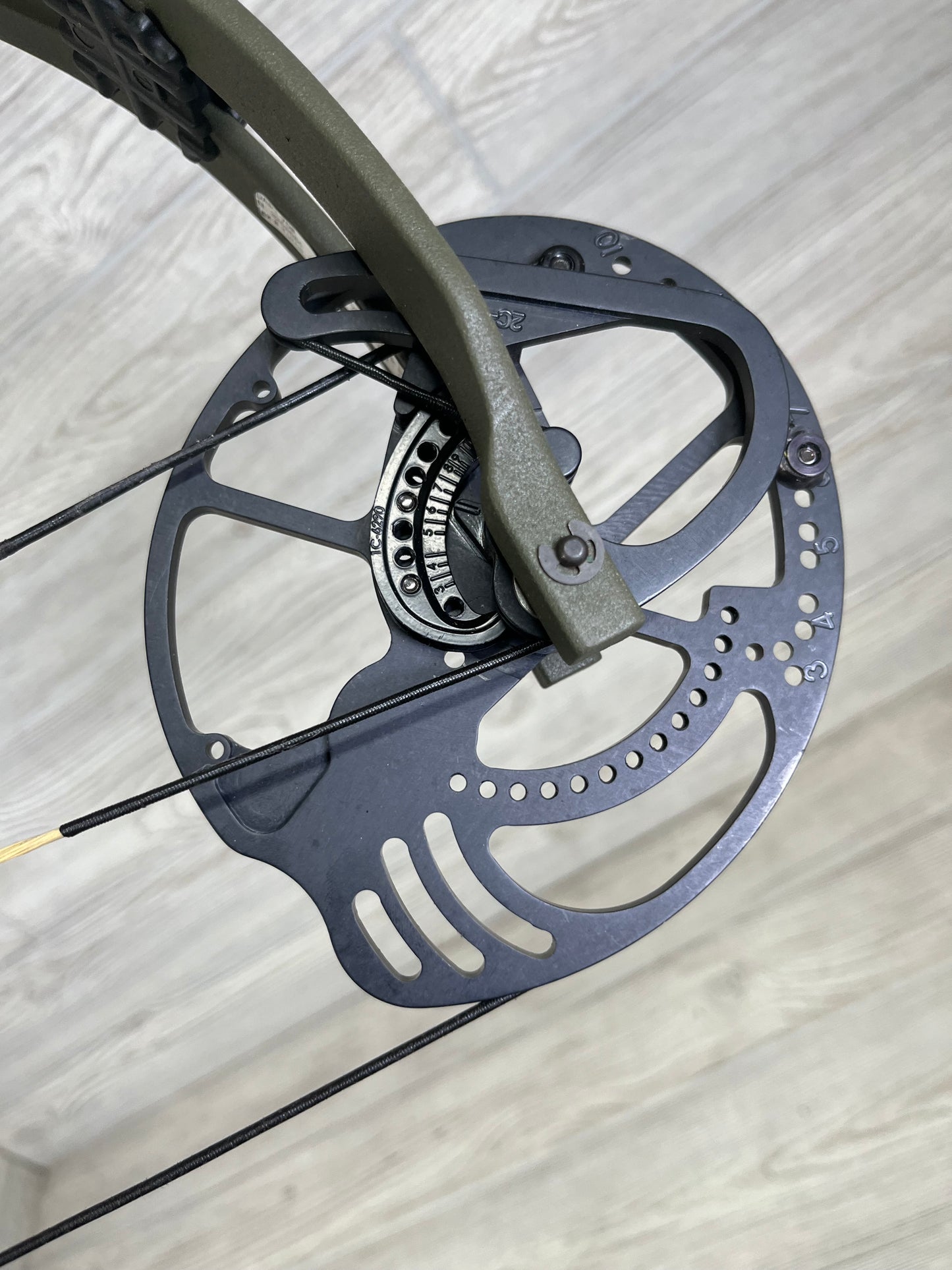 Bear Adapt Package Right Handed 24-31" 55-70#