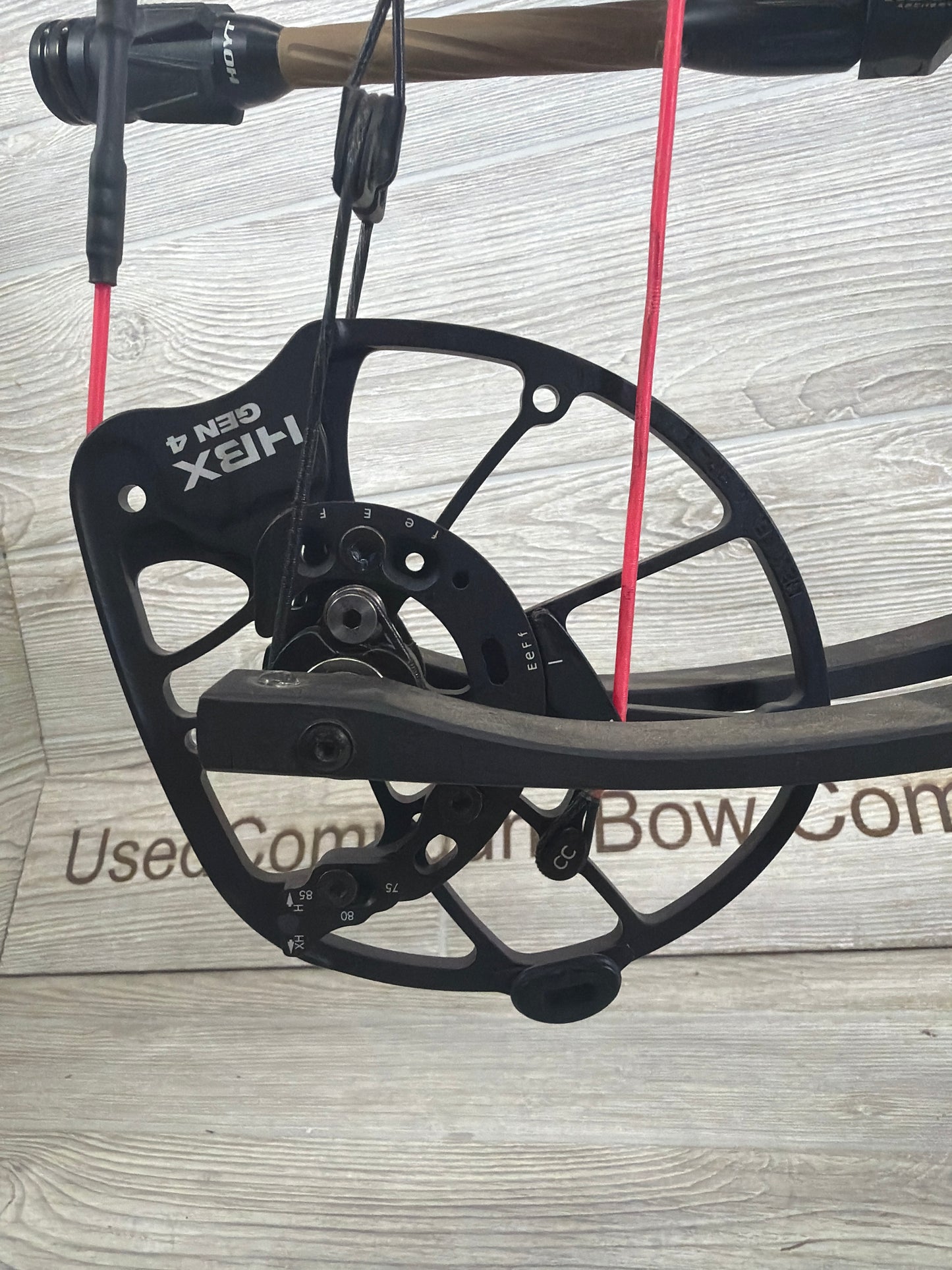 Used RX-9 Ultra 29" 70lb LOADED Bow Pkg