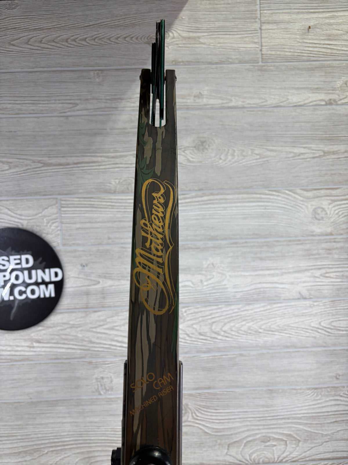 Used Mathews Solo Cam Z-Light Left Handed 60-70lb 26" Draw