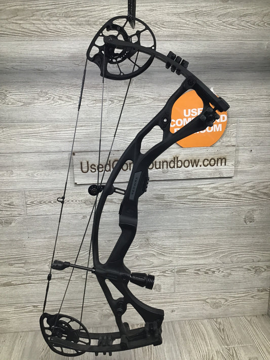 Hoyt RX-7 Left Hand 60-70# 25-30" draw Black