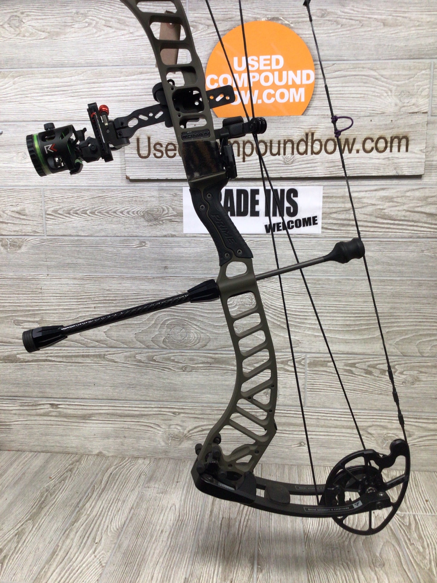 Prime Ronan Right Handed Morel / Black limbs 29/70 Package