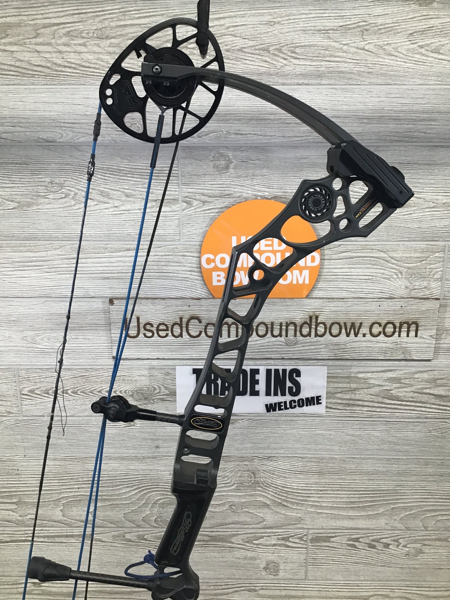 Mathews Avail Left Hand Stone 40# 22" bow