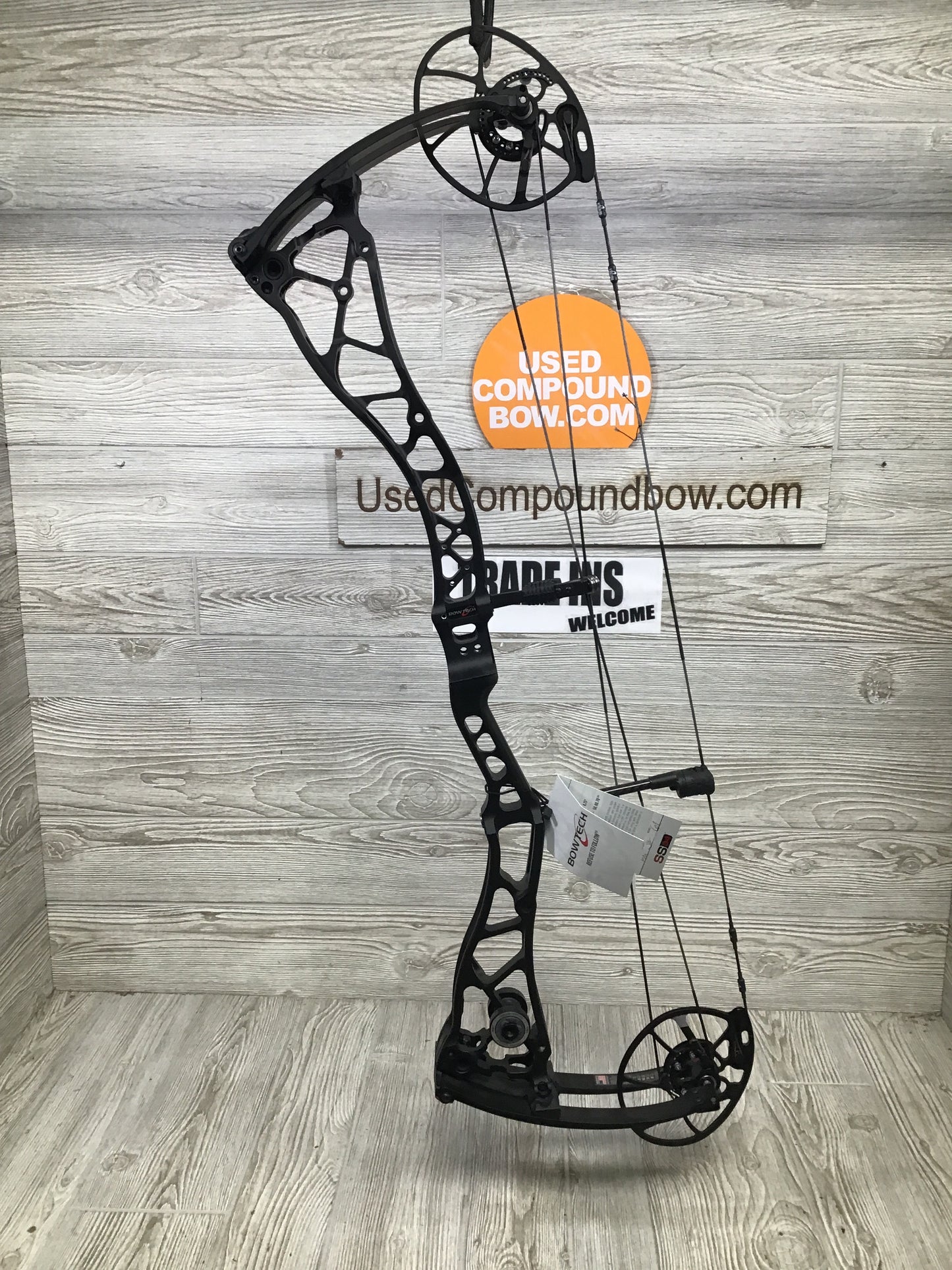 Bowtech SS34 Right Handed Black 50-60#