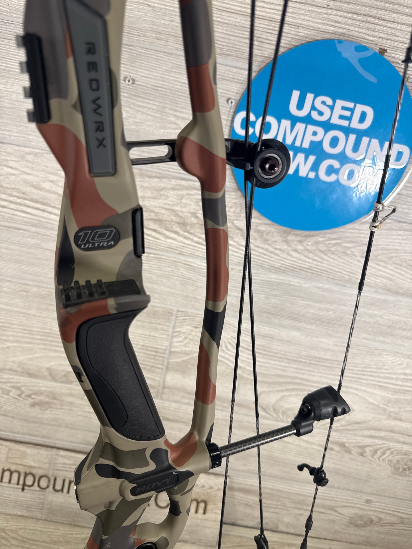 Hoyt RX-10 Ultra RH Duck Camo 60-70 lbs.