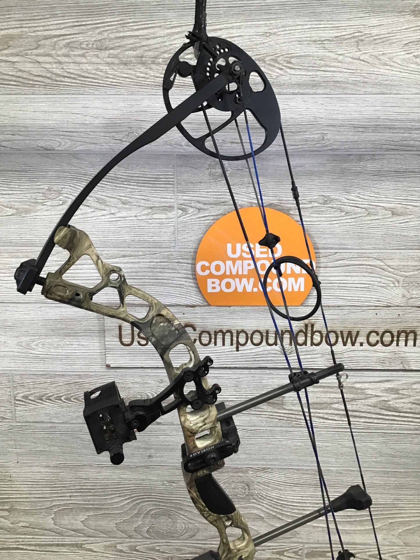 Diamond Infinite Edge Pro Left Handed Camo Hunting Package (5-70#)