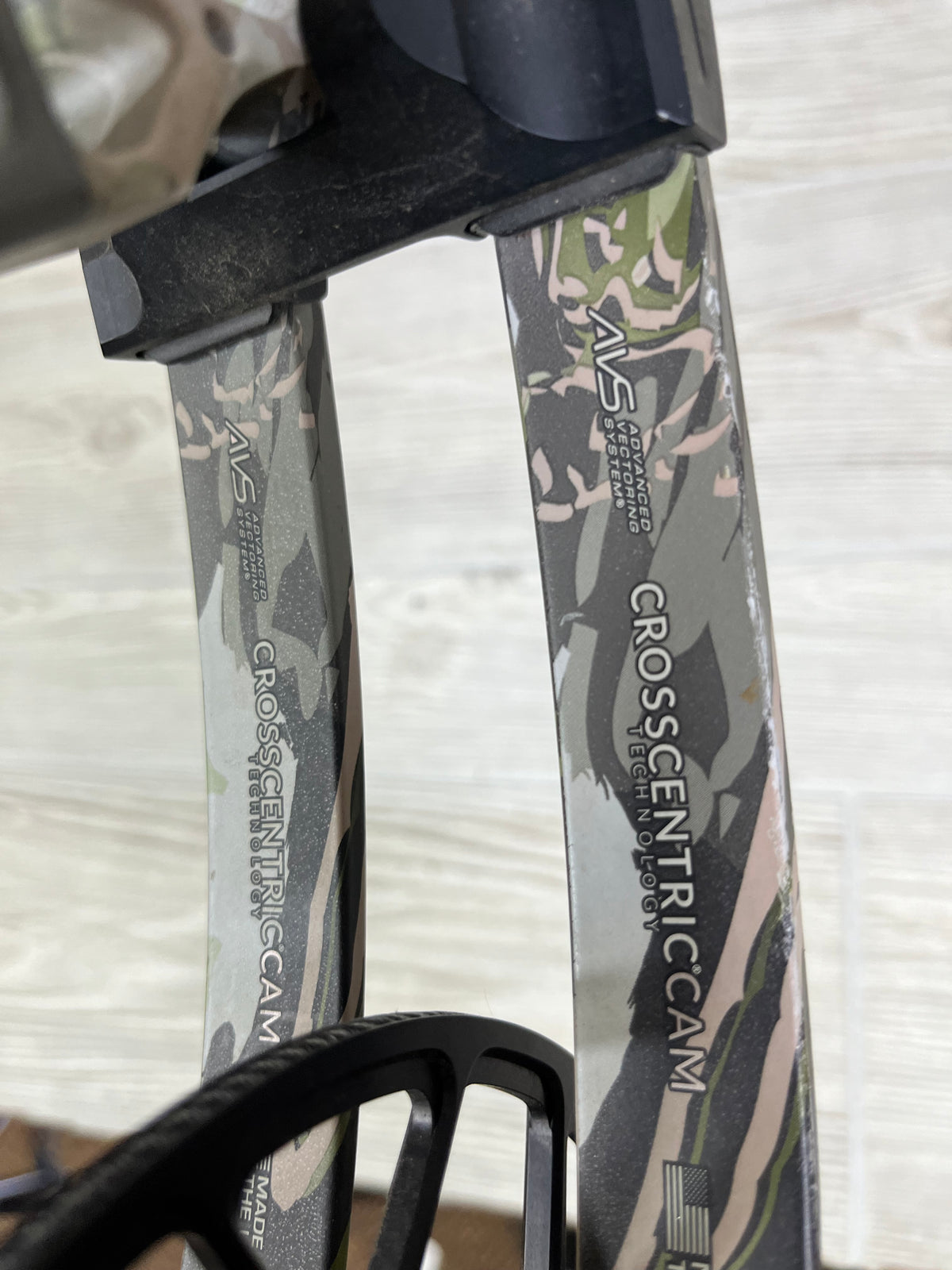 Mathews TX-5 RH 28.5" 70lb UA Forest Camo Bow PKG