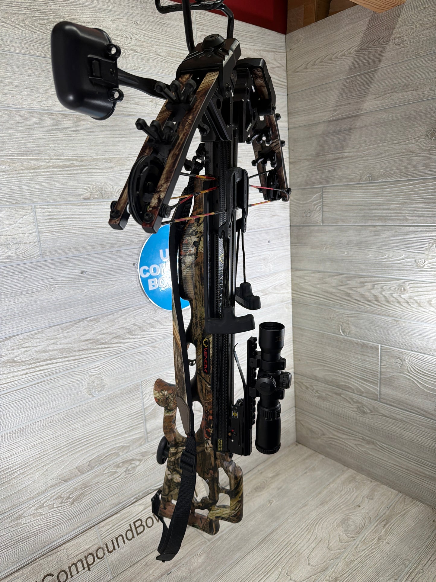 Used Tenpoint Venom HAND DRAW Camo Crossbow