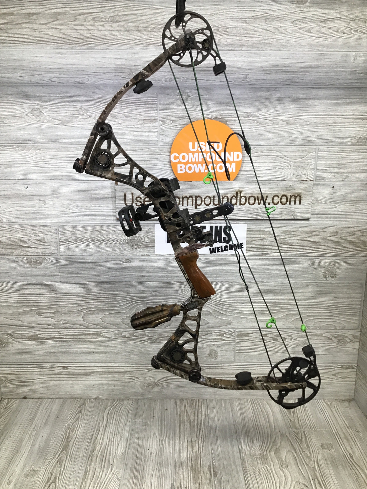 Mathews DXT right hand hunt ready package 60-70# 25"