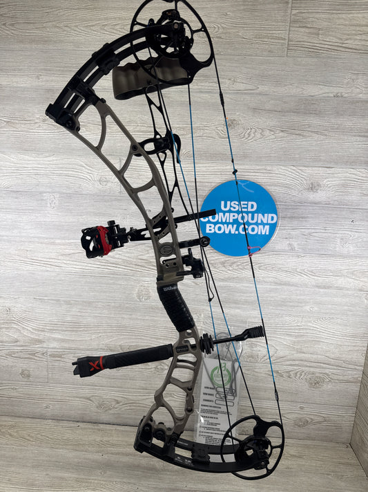 Used Elite Omnia Right Hand 70lb sienna, brown package